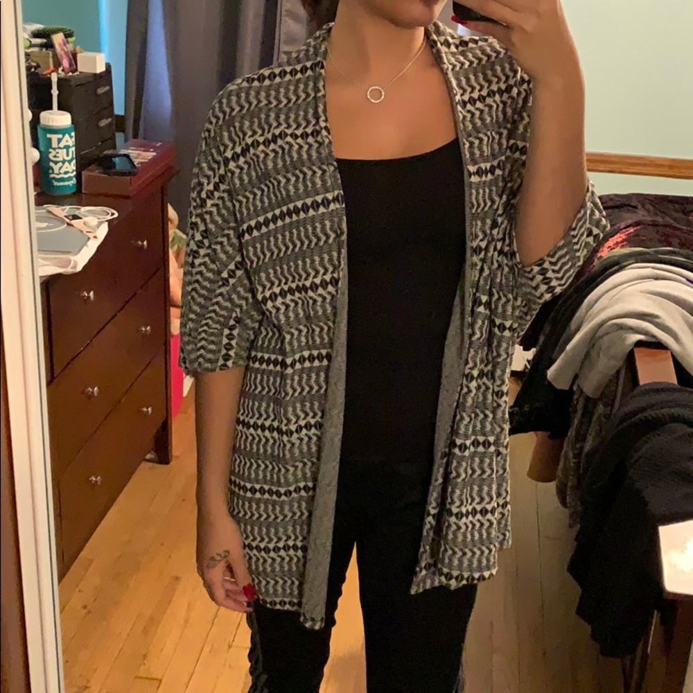 Patterned cardigan